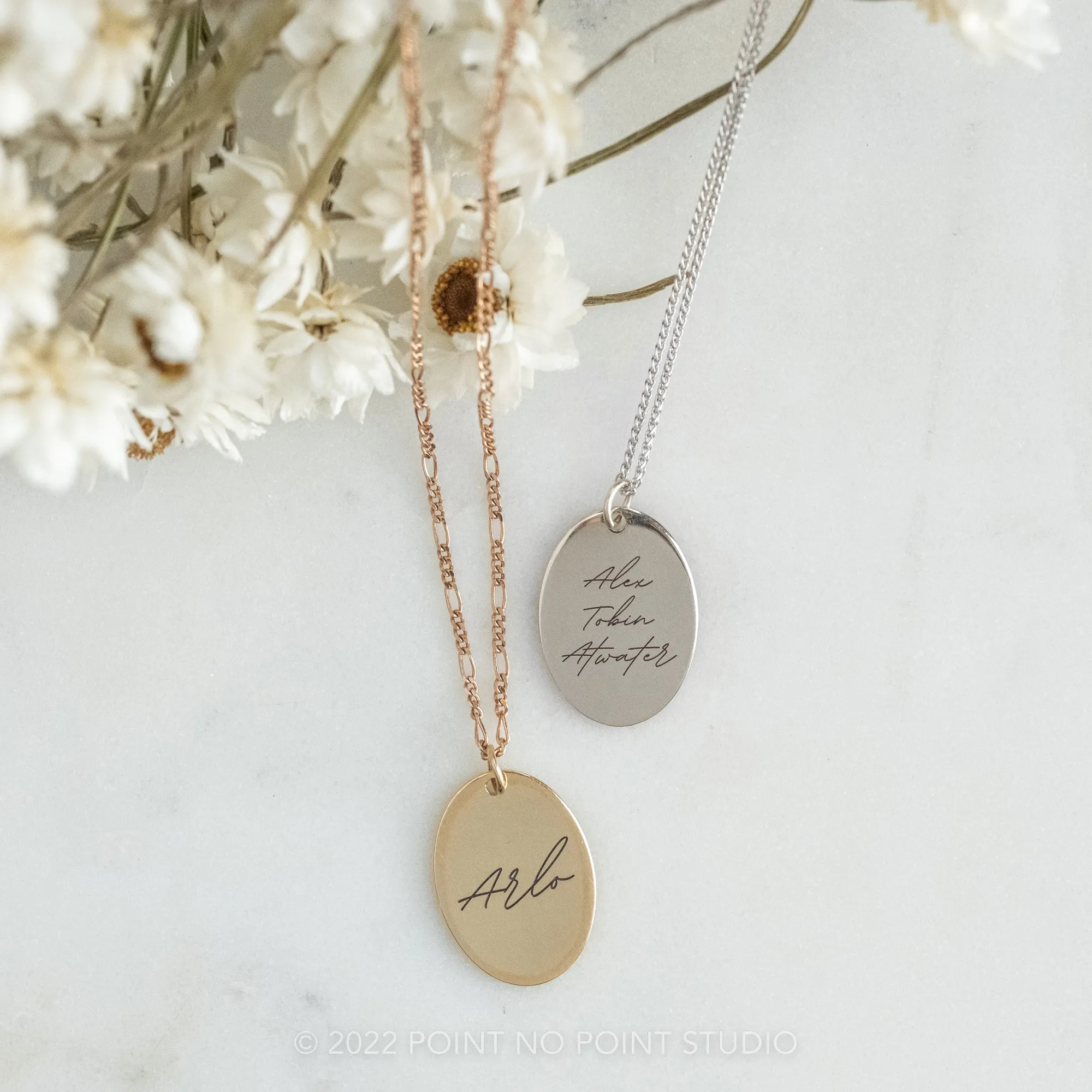 14k Gold Engraved Oriole Large Oval Charm