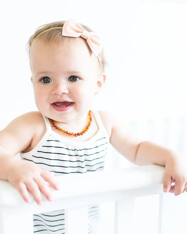 Amber Teething Necklace for Teething Babies or Toddlers (Lemon)