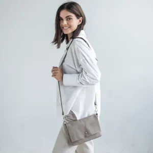 Beige pebbled leather crossbody bag