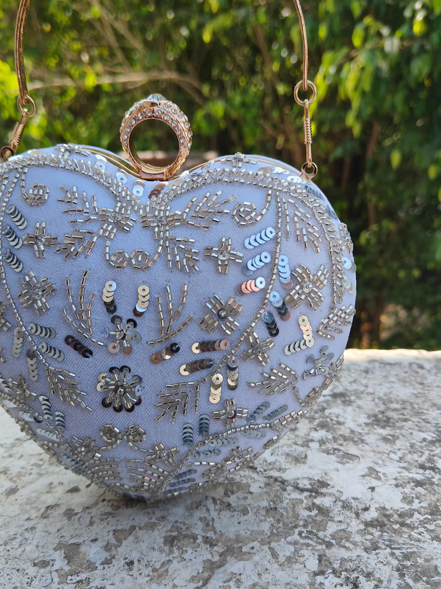 Cinderella White Heart Clutch