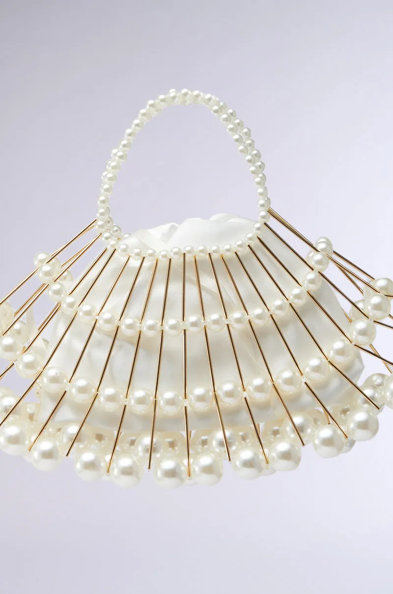DIVINE DREAMS PEARL PURSE
