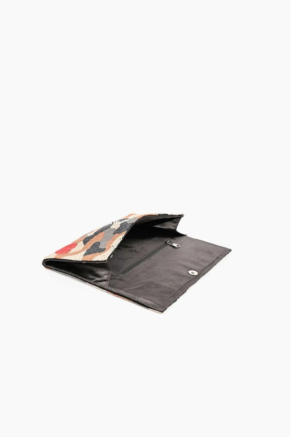 Don't Hide Your Heart Clutch