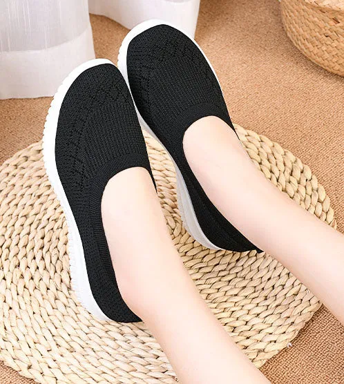 Durable and Soft Solid Slip-On Sneakers for Casual Wear
