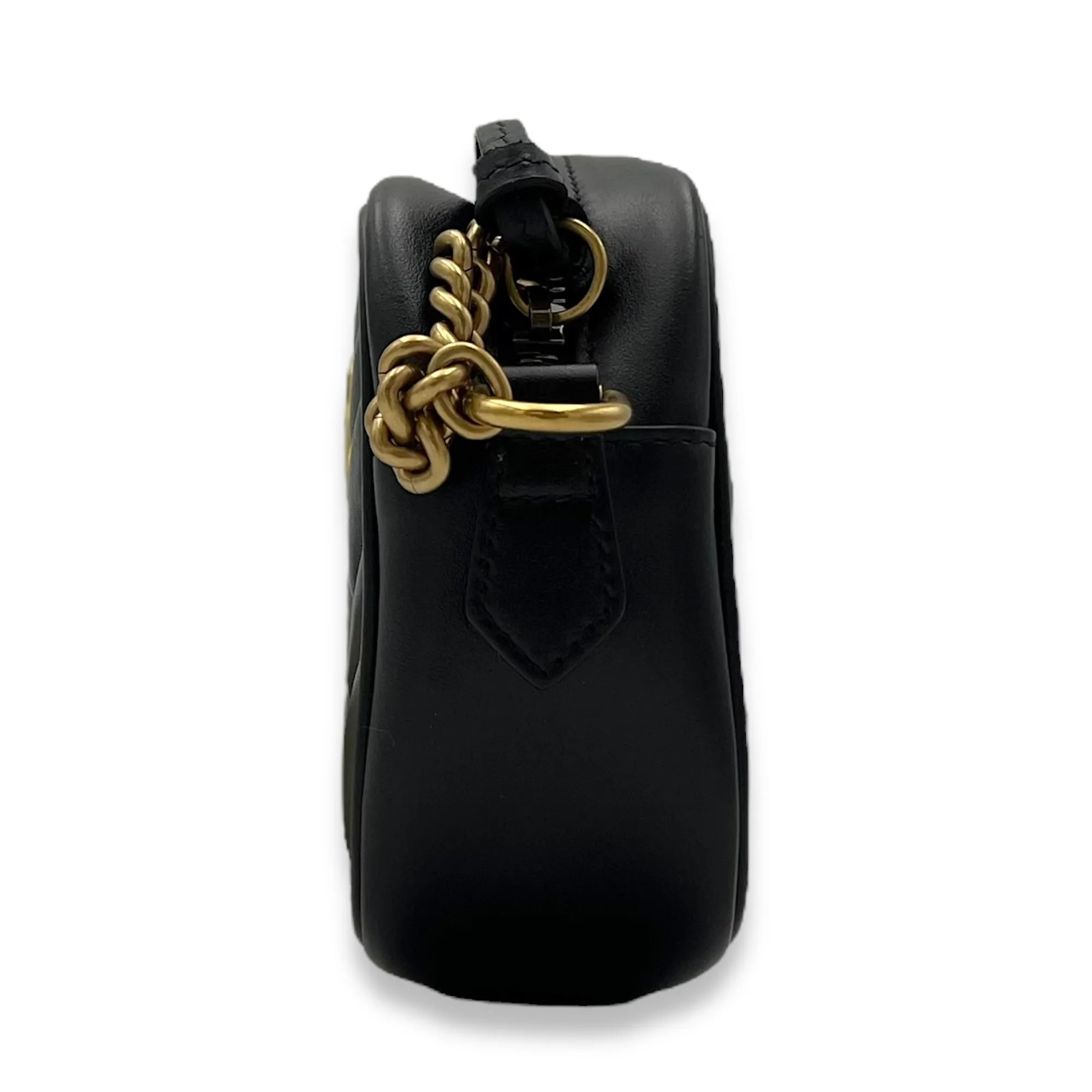 GG Marmont Crossbody Bag Small Black in Calfskin, Gold hardware