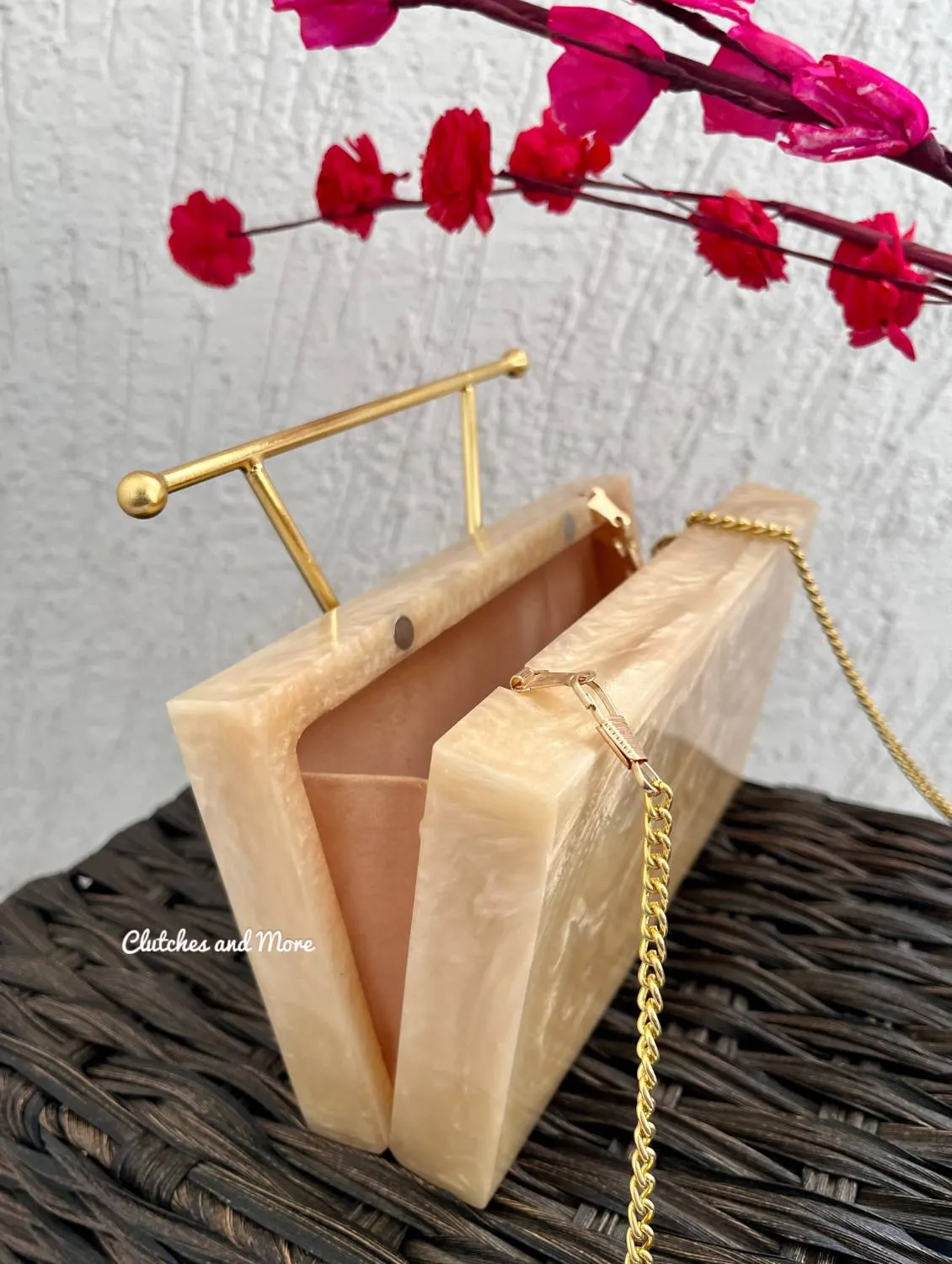 Gold Handheld Premium Resin Clutch