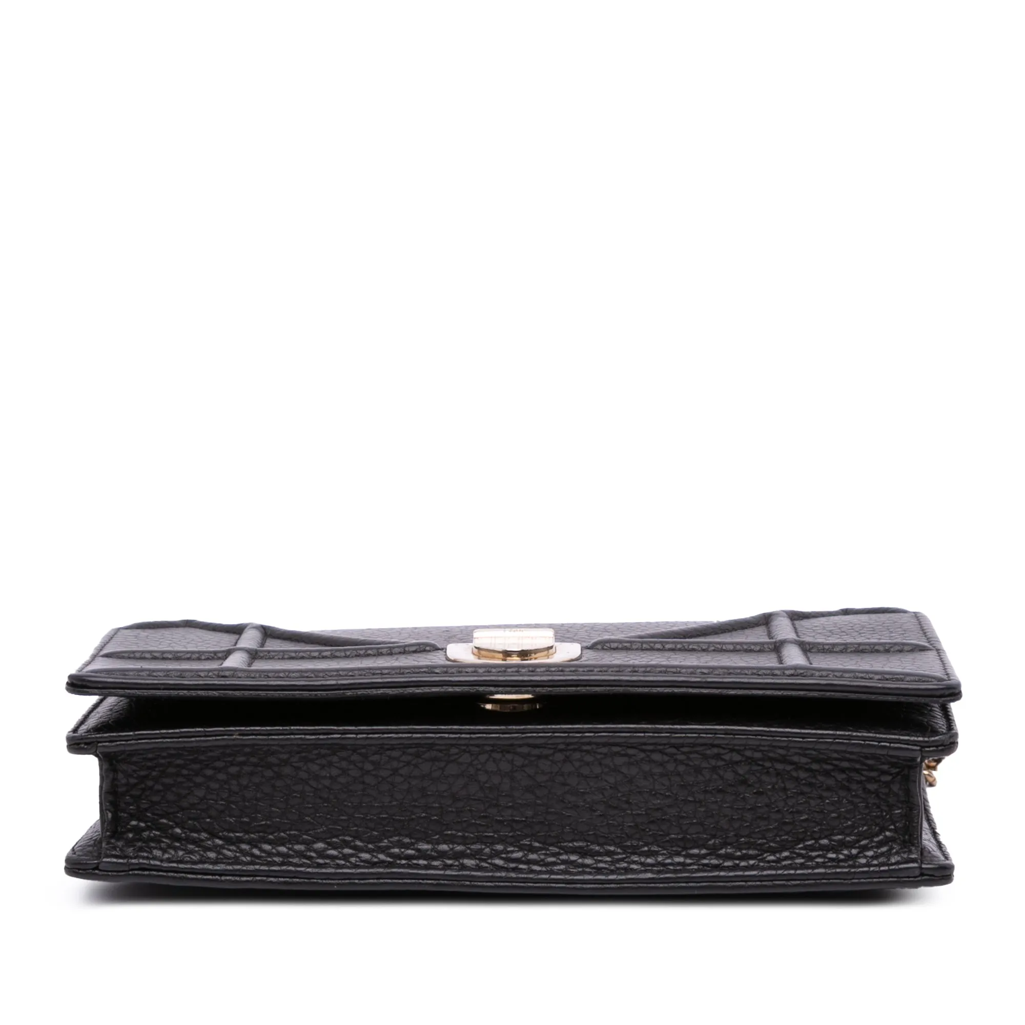 Grained Calfskin Diorama Wallet on Chain