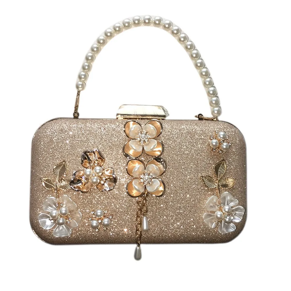 Hand Cute Flowers Pearl Clutches