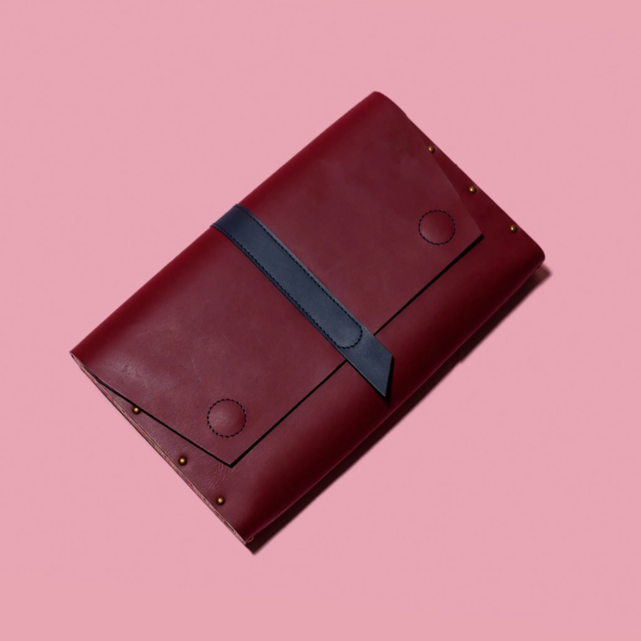 Harness Clutch – Cherry