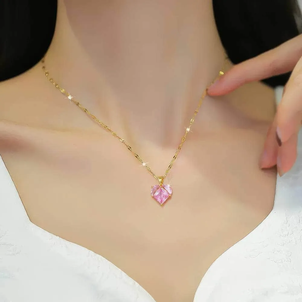 Heart-shaped pink zircon pendant necklace