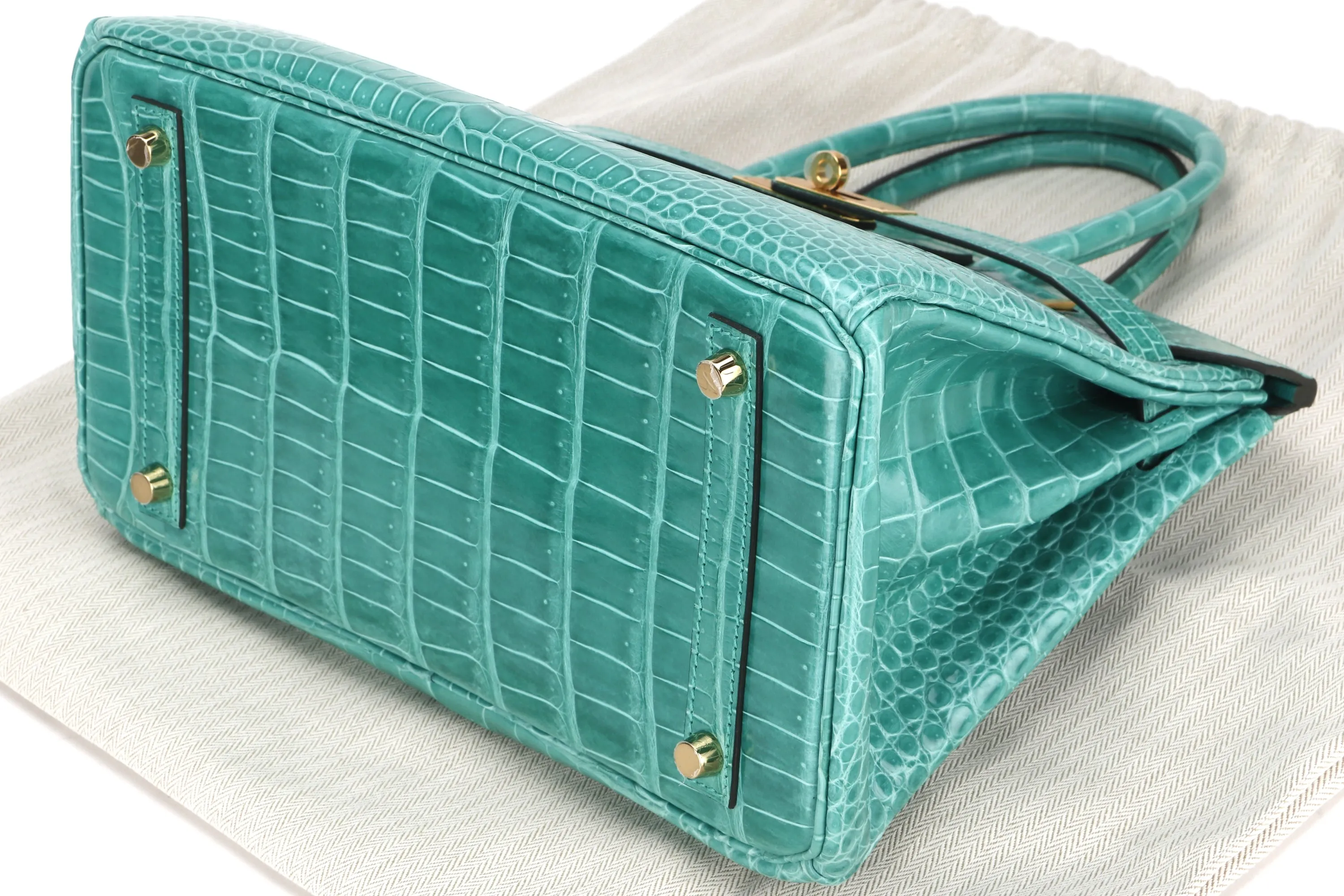 HERMES BIRKIN 30 (STAMP D) VERT JADE POROSUS CROCO LEATHER GOLD HARDWARE, WITH KEYS, LOCK, RAINCOAT, DUST COVER & BOX