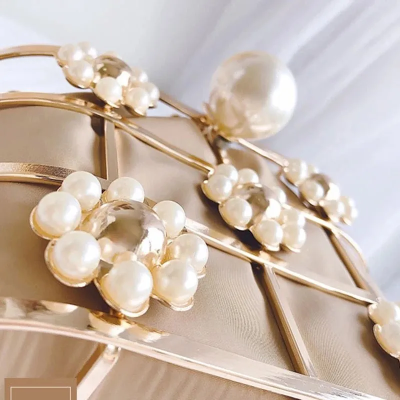 Hollow Pearl Flowers Metallic Wedding Clutch Purse Mini Bucket Handbag