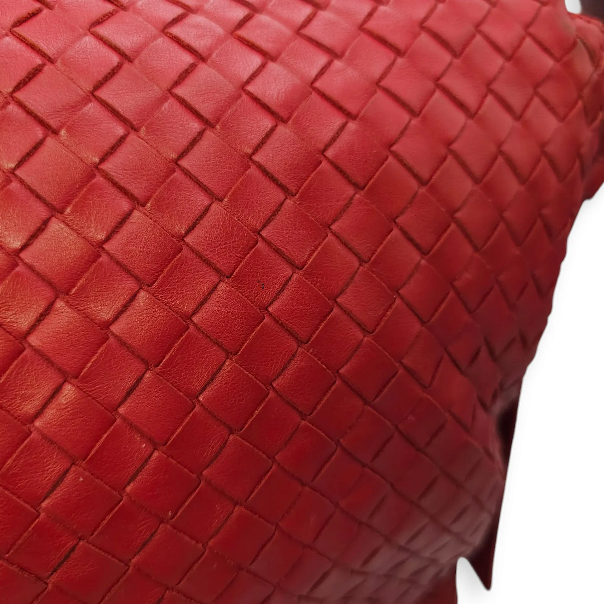 Intrecciato Messenger 34x29x8cm Red Crossbody Bag in Nappa Leather, Brunito hardware