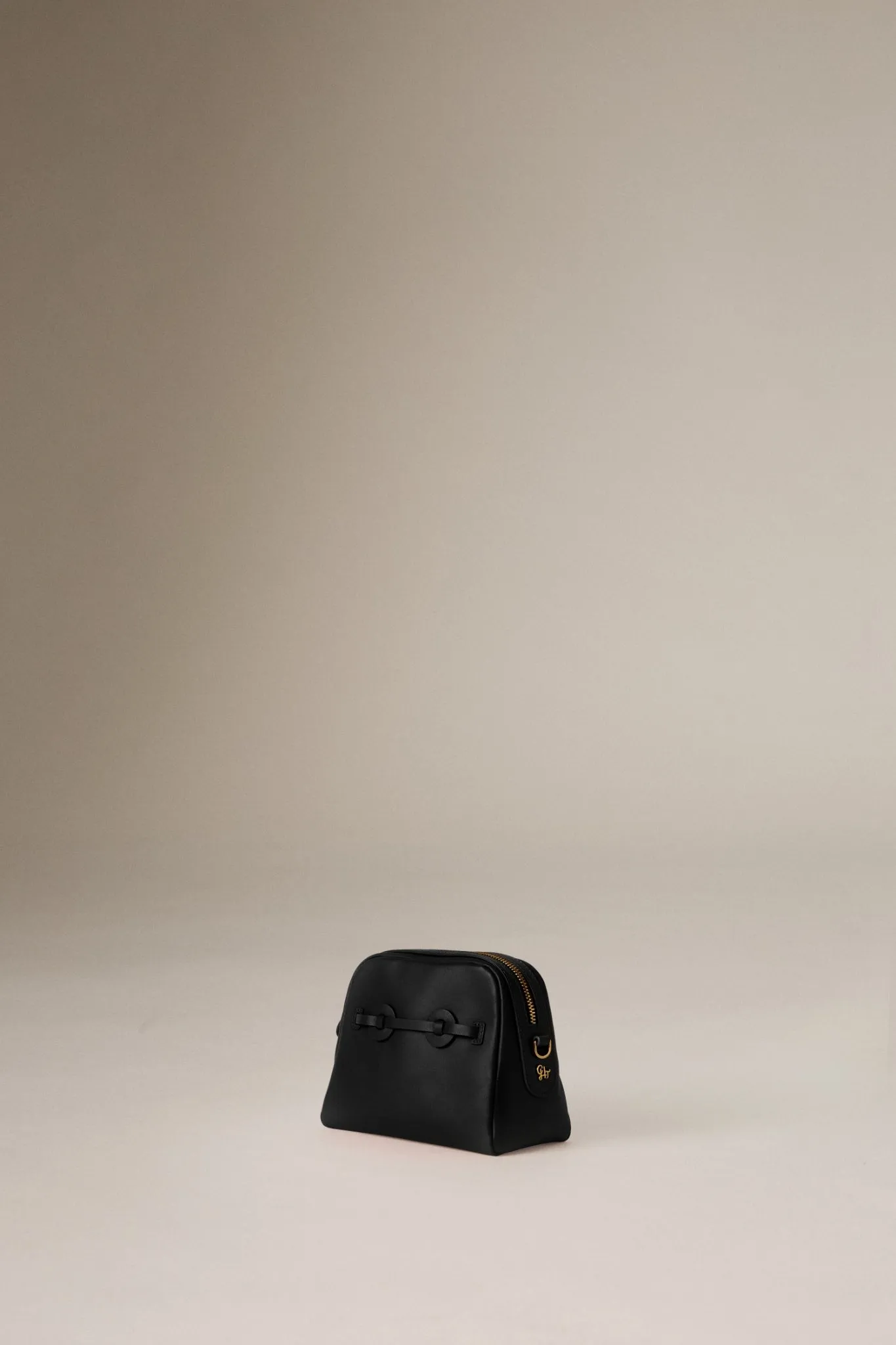 LEATHER DONUT POUCH