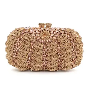 Manami metallic clutch bag