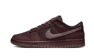 Nike Dunk Low Retro Premium Burgundy Crush