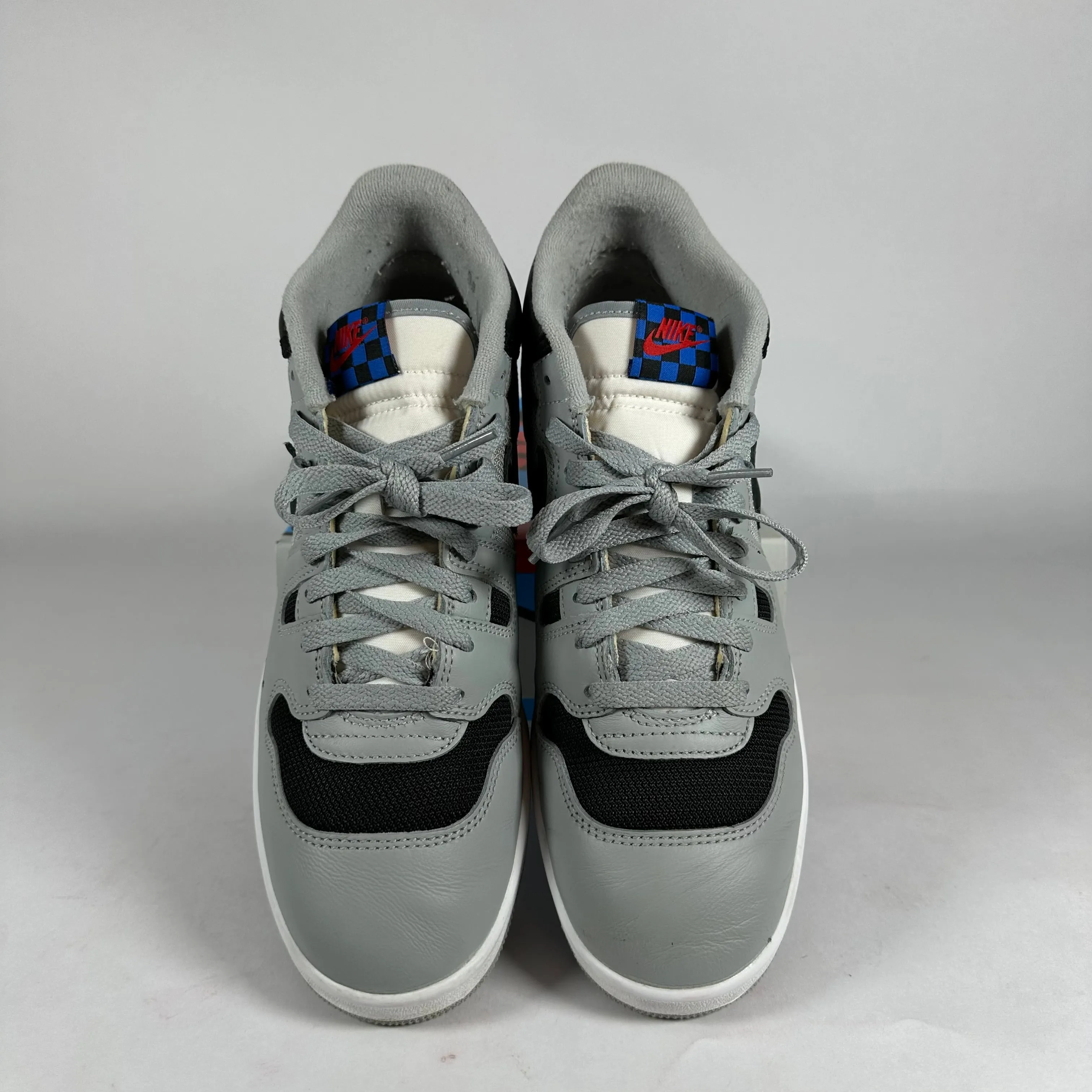 Nike Mac Attack OG Grey *pre-owned* size 9