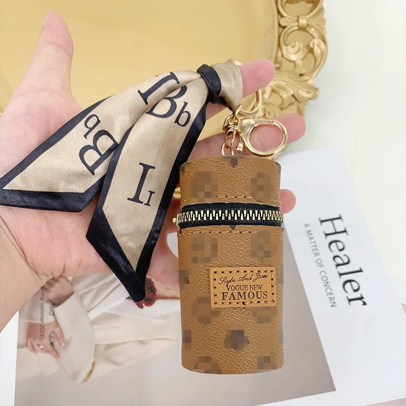 Pretty Glamorous Presbyopic Pendant Earphone Mini Coin Purses