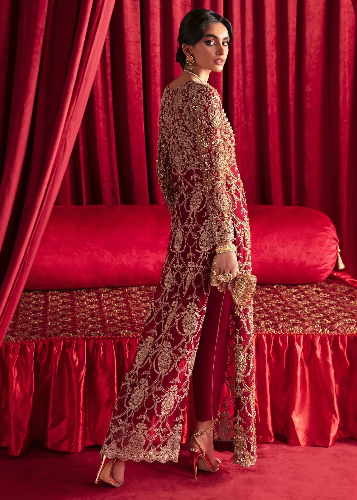 Radiant Elegance – A Bold Statement in Berry Red