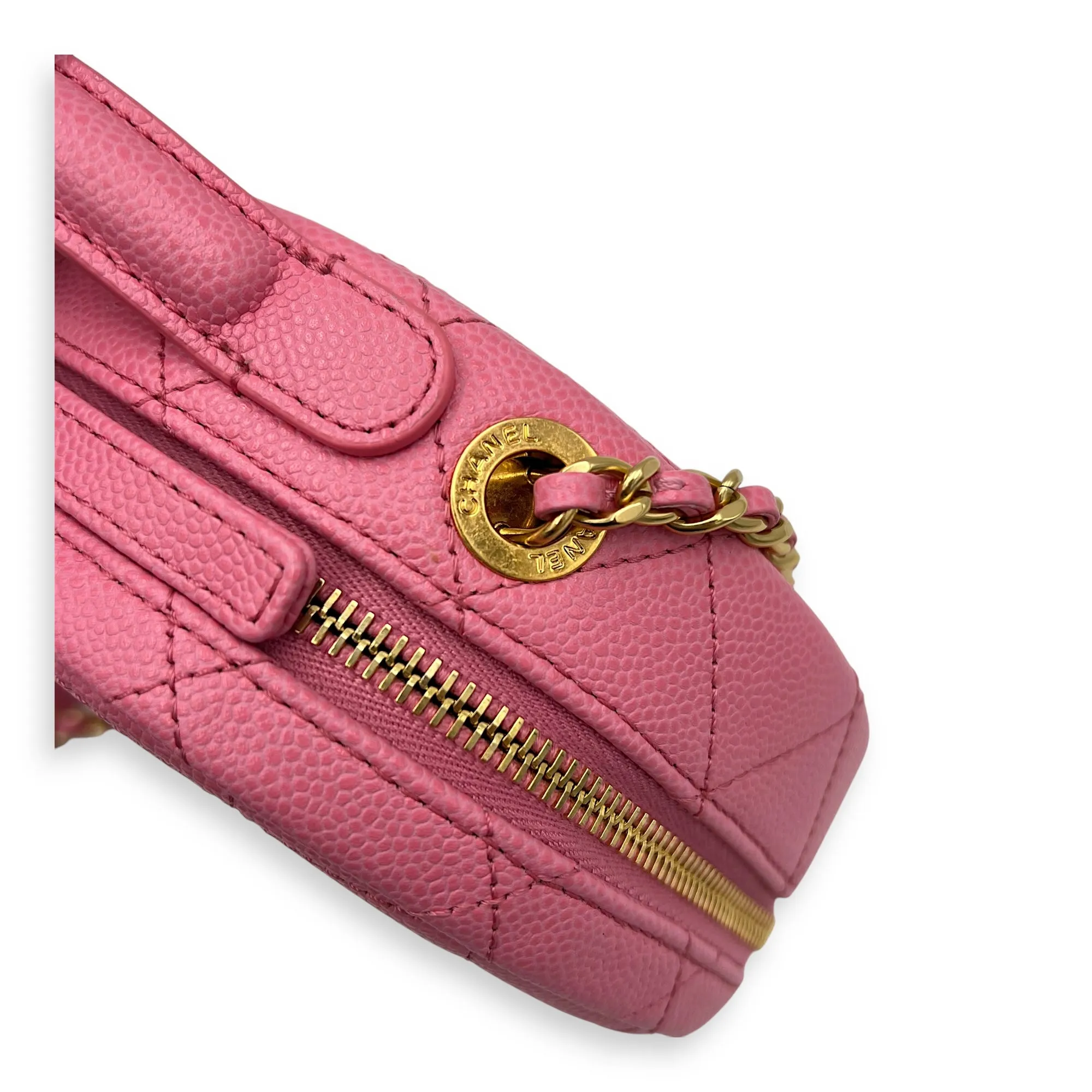 Round Crossbody Bag Pink in Caviar Leather, Gold hardware