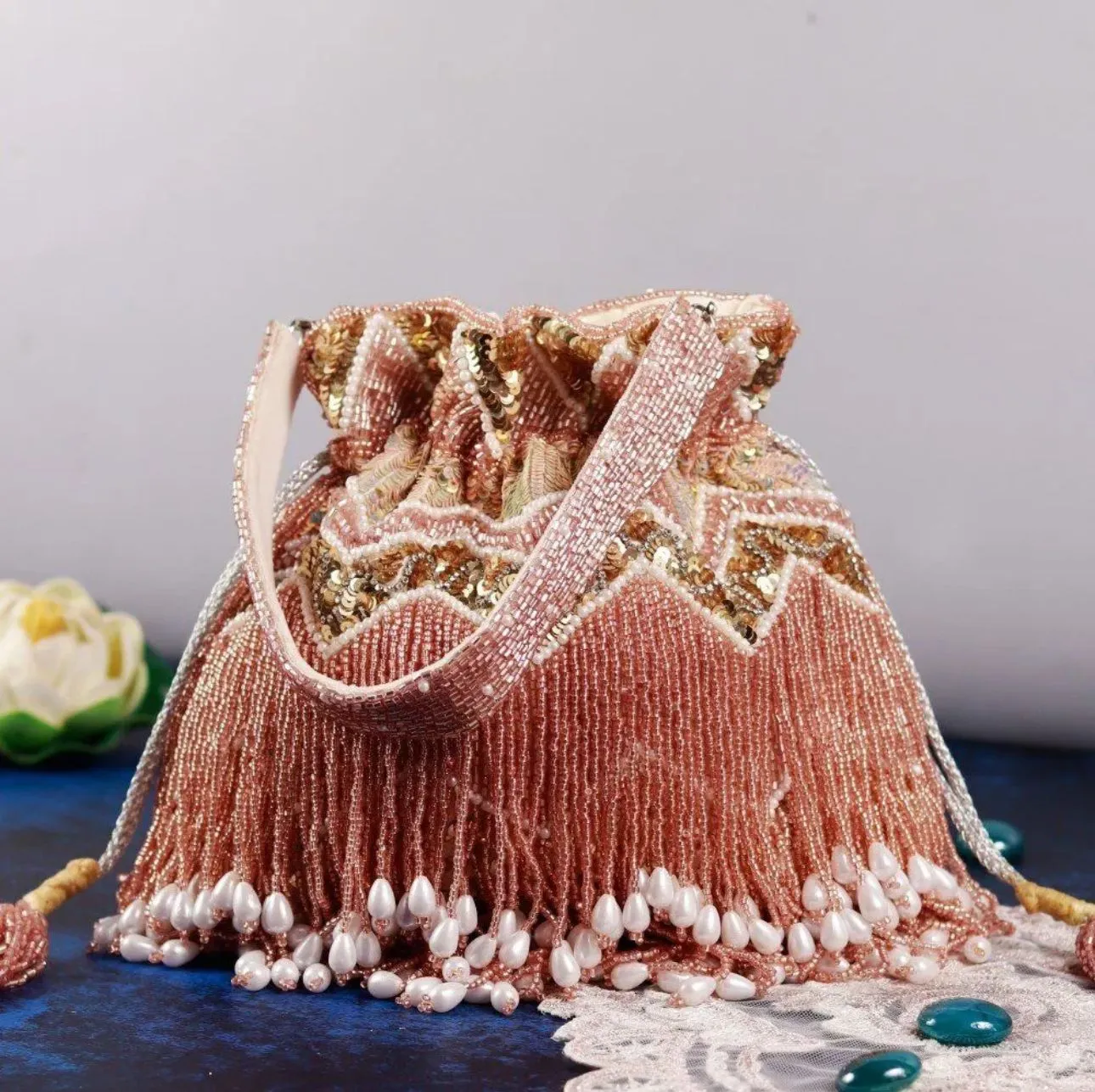 Royal potli