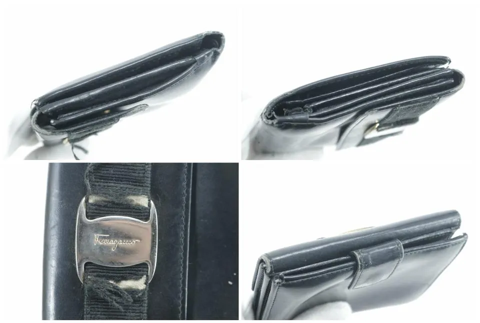Salvatore Ferragamo Black Leather Gancini Logo Compact Wallet 16FK0113