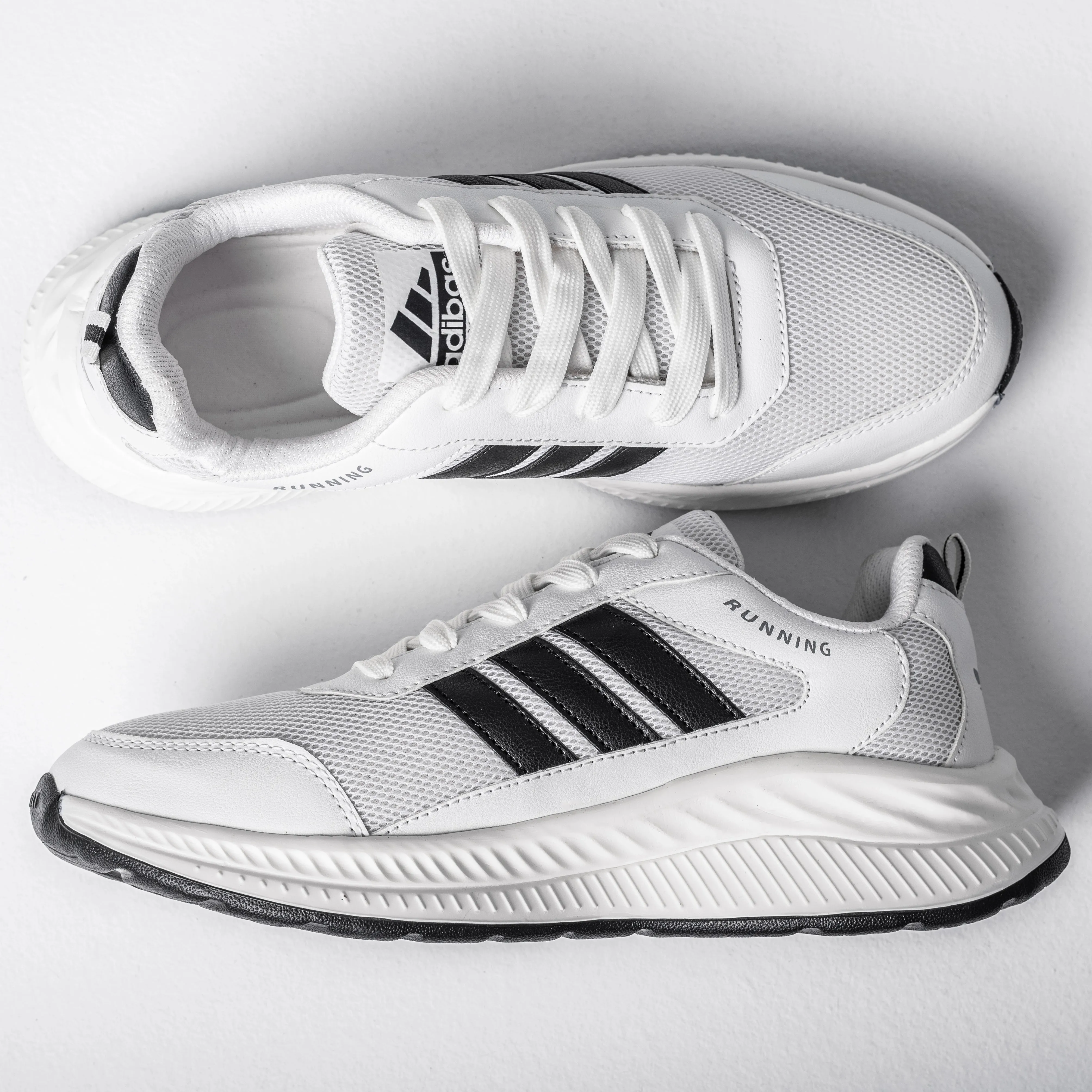 StrideMax men Running Shoes | White