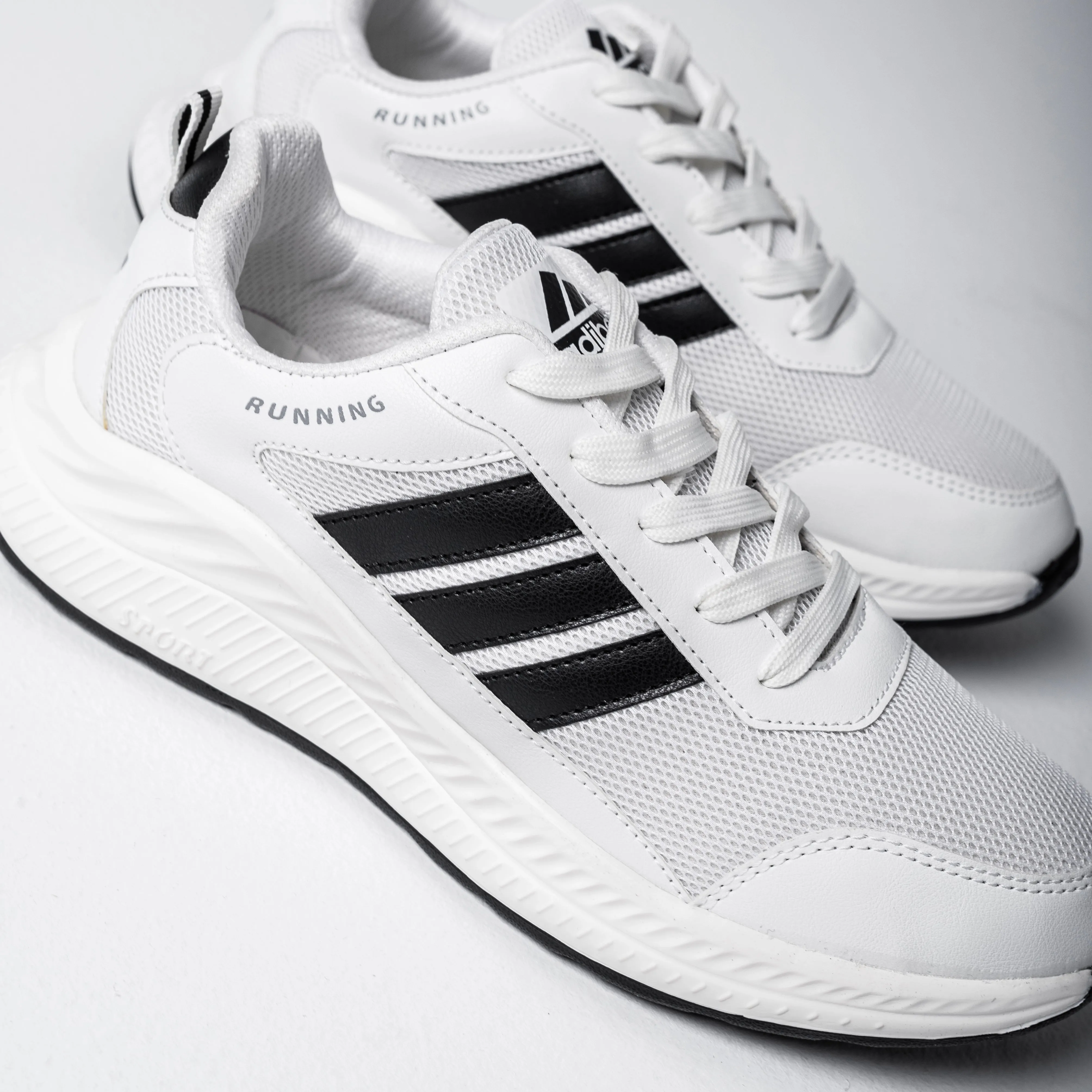 StrideMax men Running Shoes | White