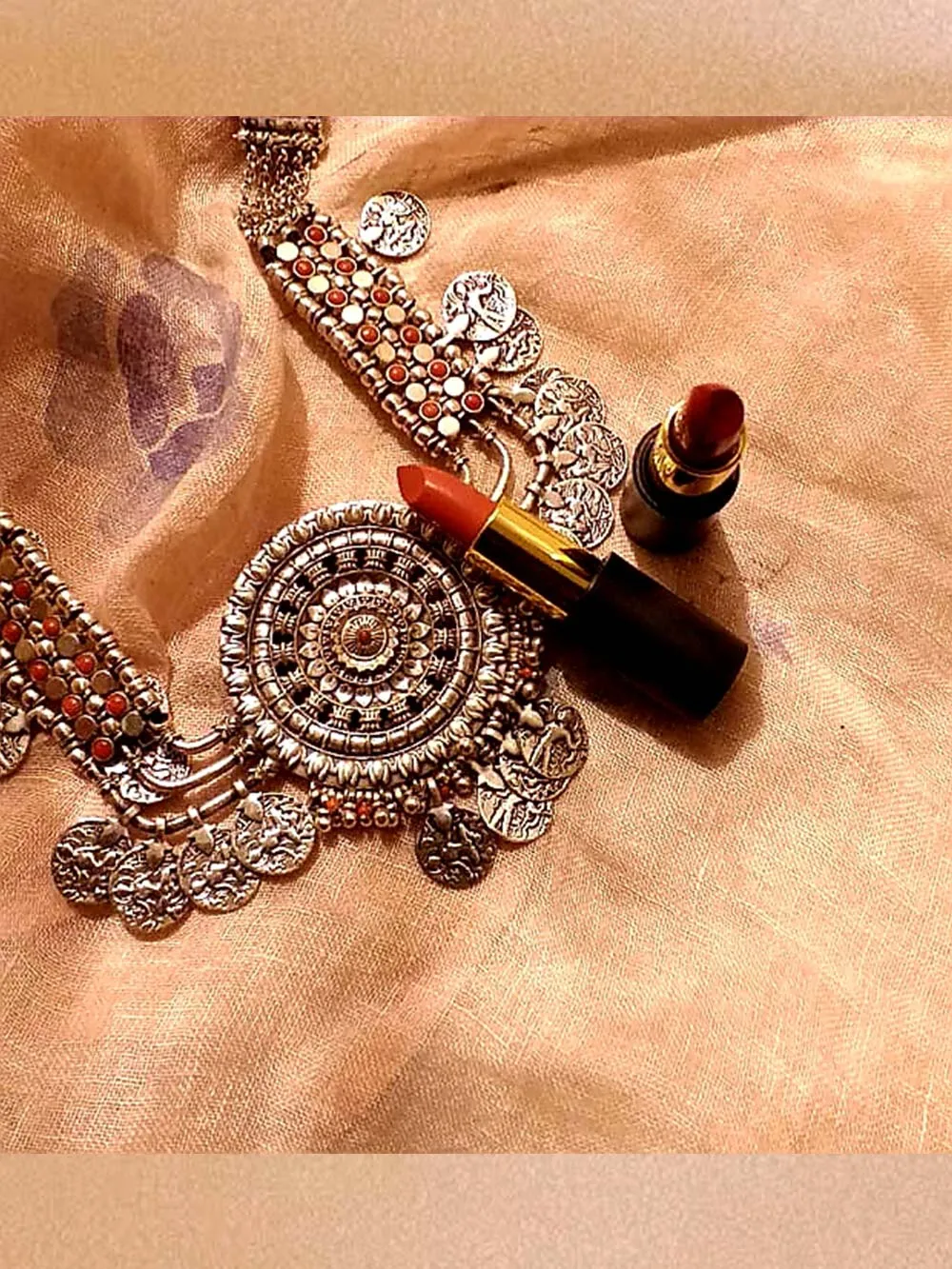 Tribe by Amrapali - Necklace Silver Chakra Coin Rawa