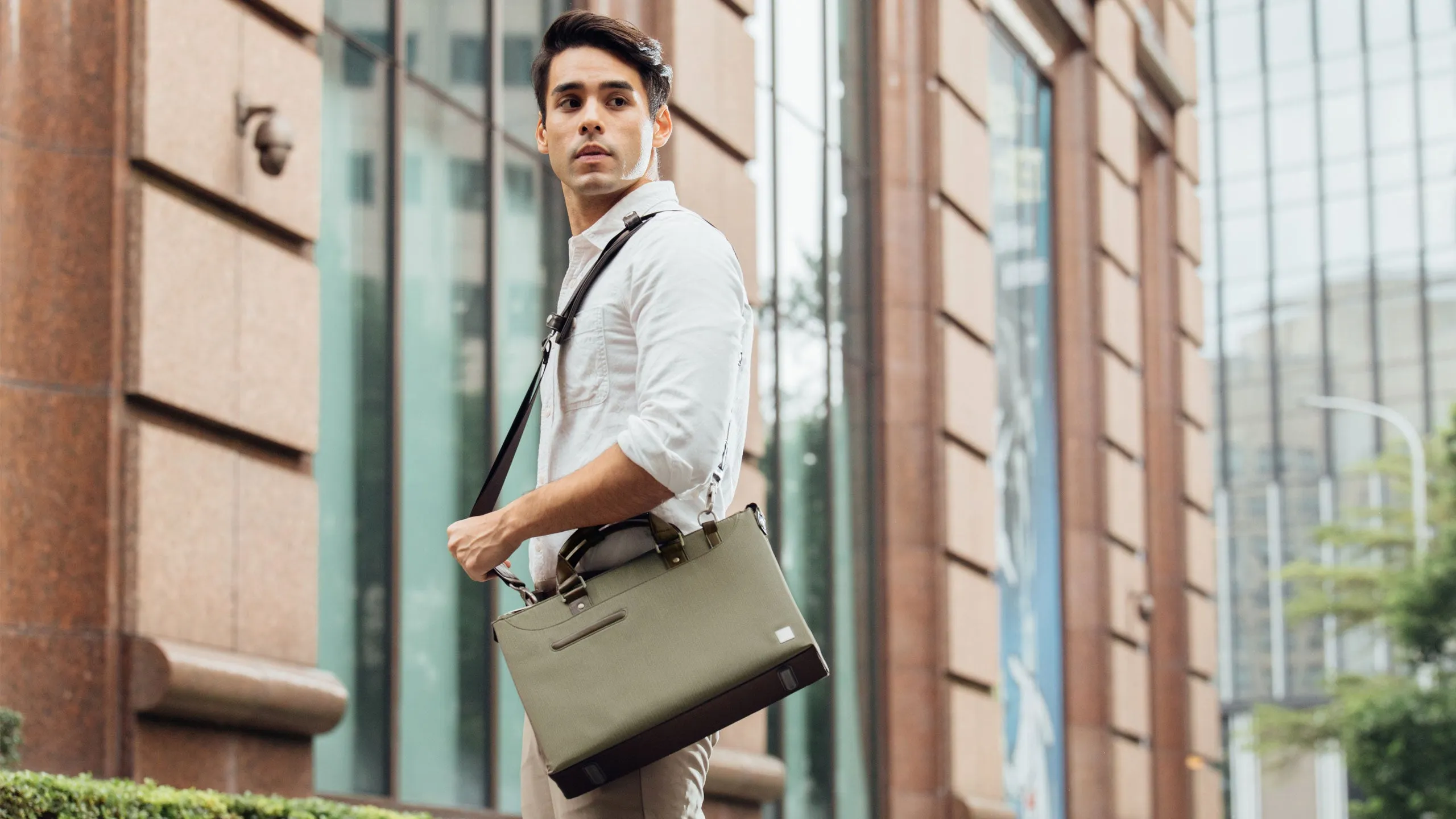 Urbana Lite Slim Laptop Briefcase