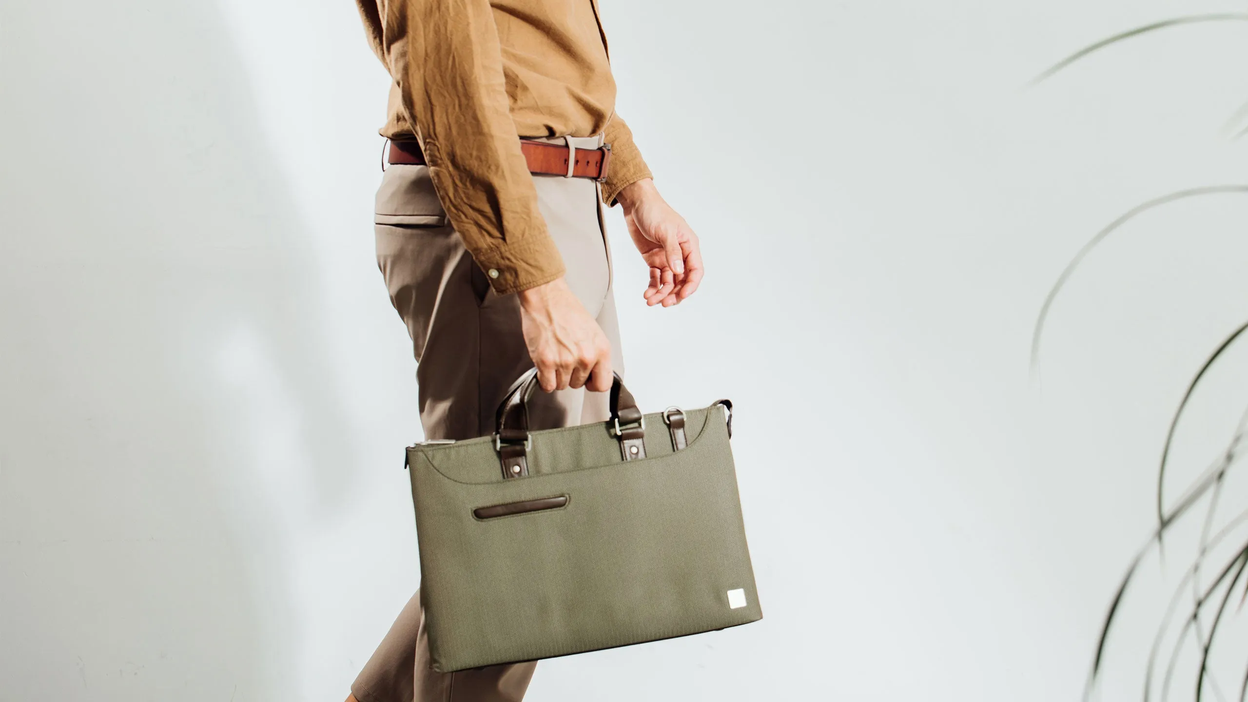 Urbana Lite Slim Laptop Briefcase