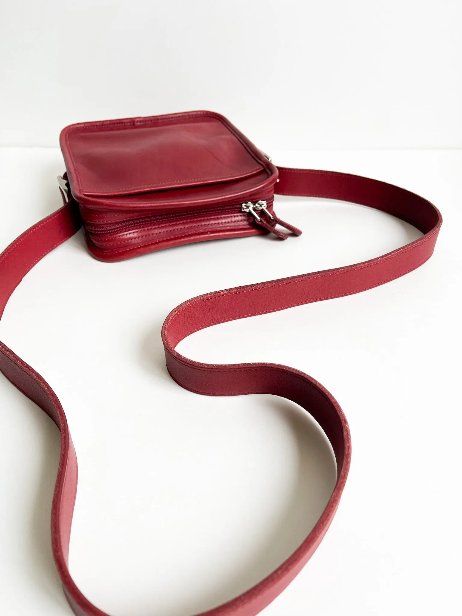 Vintage Coach Camera Zip
