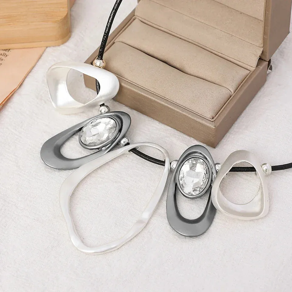 Vintage Statement Collares Necklace Suspension Pendants for Women